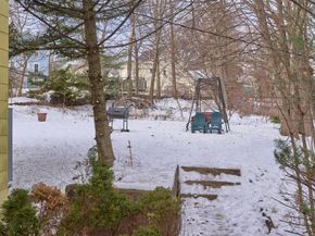 122 Sanborn St, Fitchburg MA 01420