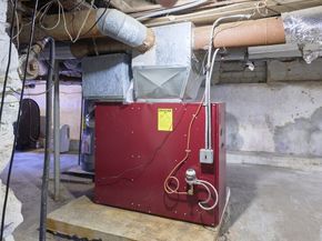 122 Sanborn St, Fitchburg MA 01420