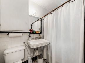 50 Follen St 306, Cambridge MA 02138