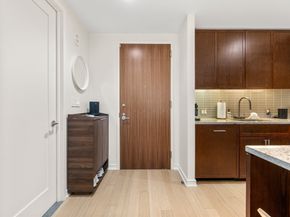 580 Washington 611, Boston MA 02111