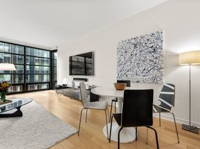 580 Washington 611, Boston MA 02111