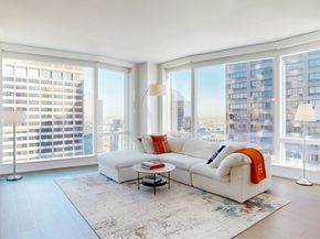 240 Devonshire St 3912, Boston MA 02110