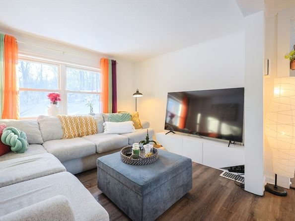 207 Eliot St, Ashland MA 01721