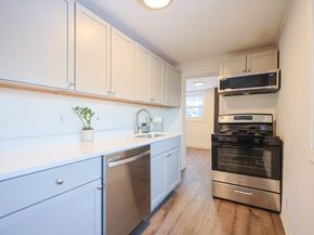 207 Eliot St, Ashland MA 01721