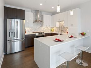 2 Cliveden St 601E, Quincy MA 02169