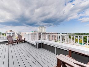 2 Cliveden St 601E, Quincy MA 02169