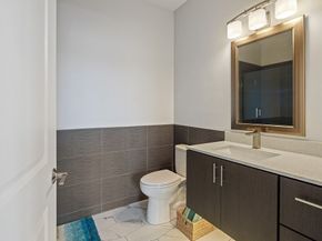 2 Cliveden St 601E, Quincy MA 02169