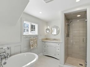 65 East St, Hingham MA 02043