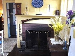17 South Main St, Petersham MA 01366