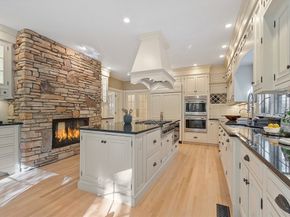 9 Garland Rd, Lincoln MA 01773
