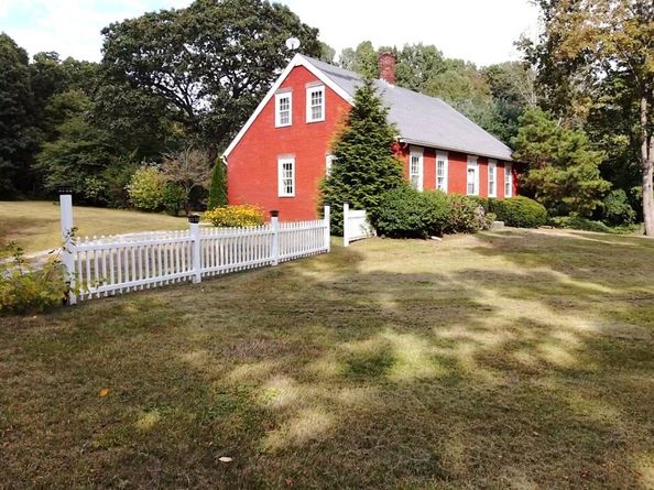 342 Chestnut St, Uxbridge MA 01569