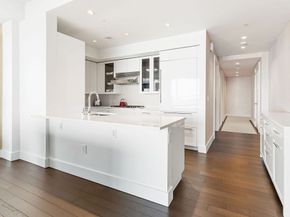 22 Liberty Drive 2F, Boston MA 02210