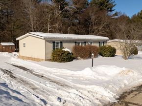 21 Fox Run, Brookfield MA 01506