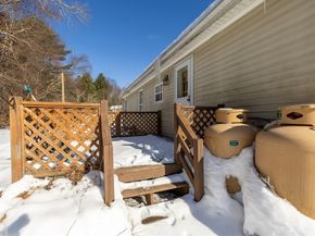 21 Fox Run, Brookfield MA 01506