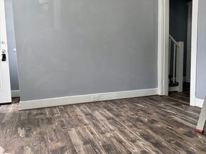 23 Trafalgar Square 23, Barre MA 01005