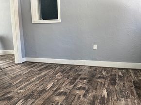 23 Trafalgar Square 23, Barre MA 01005