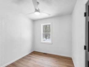 72 Nw Schoolhouse Rd, Dudley MA 01571