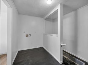 72 Nw Schoolhouse Rd, Dudley MA 01571