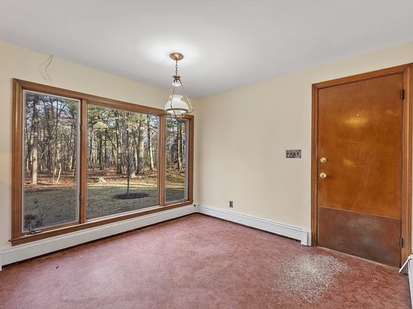 19 Partridge Hill Road, Harvard MA 01451