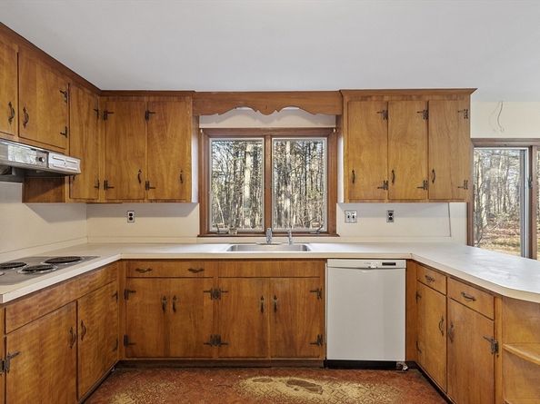 19 Partridge Hill Road, Harvard MA 01451