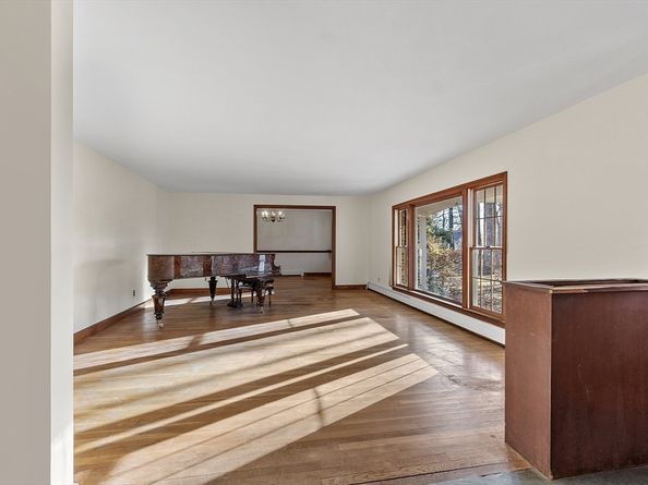 19 Partridge Hill Road, Harvard MA 01451