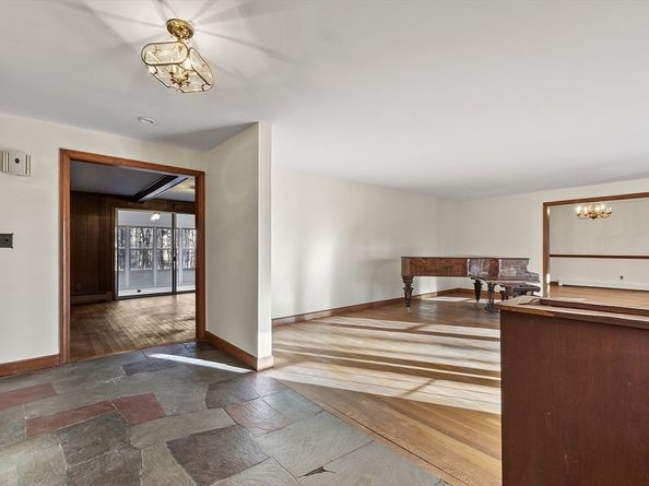 19 Partridge Hill Road, Harvard MA 01451