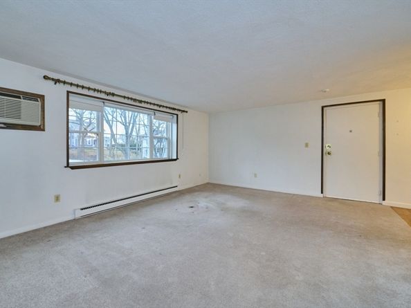 56 Coffey St 10, Boston MA 02122