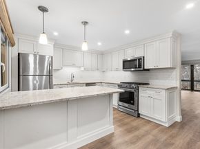 14 Williams C17, Danvers MA 01923