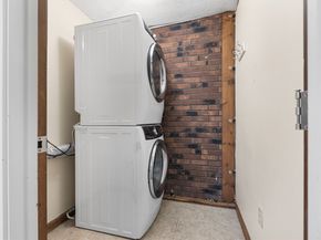 14 Williams C17, Danvers MA 01923