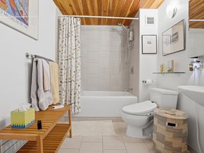 290 Pleasant St 220, Watertown MA 02472