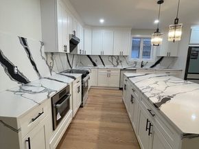 14 Arbor Ln, Dedham MA 02026