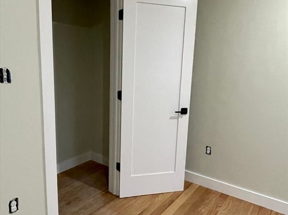 14 Arbor Ln, Dedham MA 02026