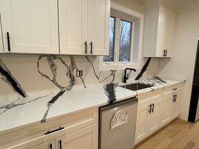 14 Arbor Ln, Dedham MA 02026