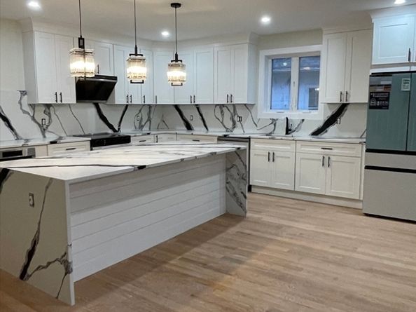 14 Arbor Ln, Dedham MA 02026