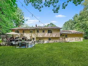 6 Sierra Dr, Chelmsford MA 01824