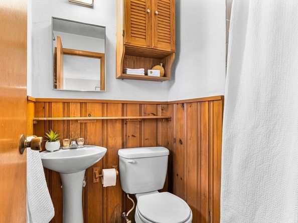 6 Sierra Dr, Chelmsford MA 01824