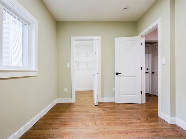 11 Watson St 1, Somerville MA 02144