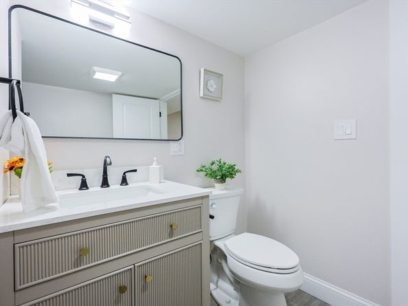 11 Watson St 1, Somerville MA 02144