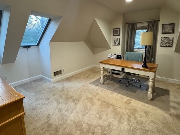 196 Country Club Way, Ipswich MA 01938