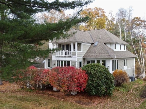 196 Country Club Way, Ipswich MA 01938