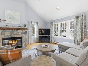 30 John F Kennedy Ave, Clinton MA 01510