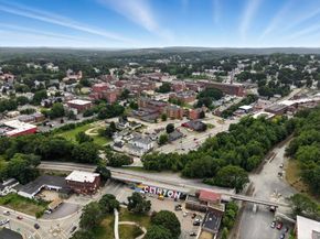 30 John F Kennedy Ave, Clinton MA 01510