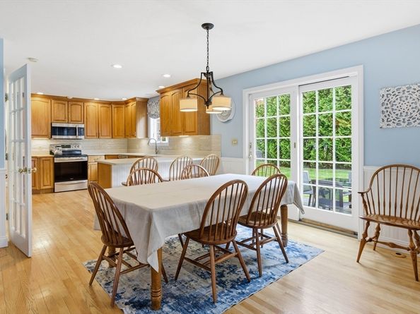 30 John F Kennedy Ave, Clinton MA 01510