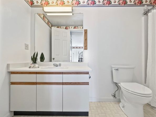 148 Main St C538, North Andover MA 01845