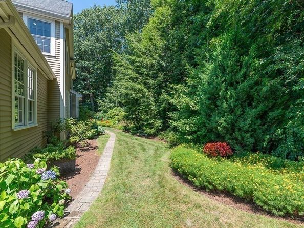 12 Wallis Dr 12, Wenham MA 01984