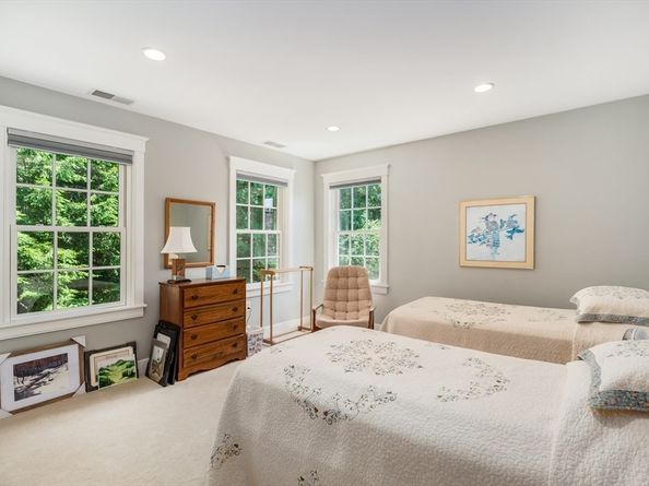 12 Wallis Dr 12, Wenham MA 01984