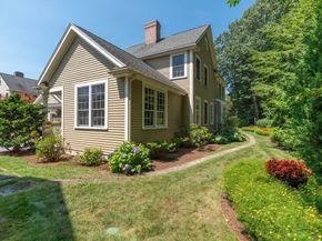 12 Wallis Dr 12, Wenham MA 01984
