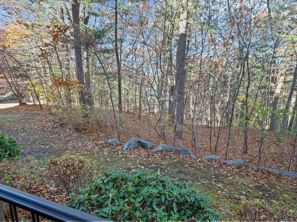 9 Ledgewood Way 6, Peabody MA 01960