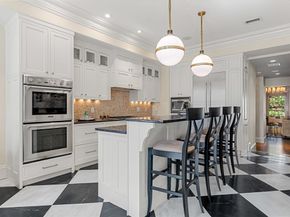 190 Marlborough C, Boston MA 02116