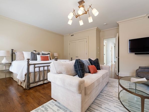 190 Marlborough C, Boston MA 02116